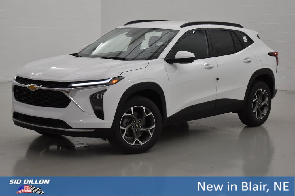 New 2026 Chevrolet Trax LT