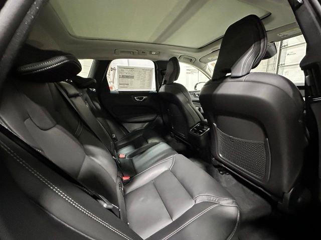 2026 Volvo XC60 B5 ULTRA — миниатюра 15