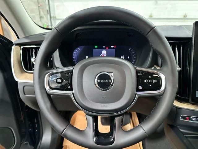 2026 Volvo XC60 B5 PLUS — миниатюра 18