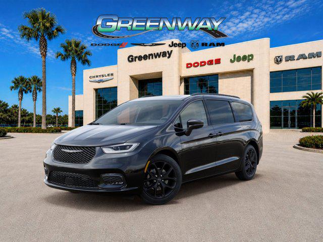New 2026 Chrysler Pacifica Limited