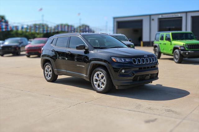 New 2025 Jeep Compass Latitude