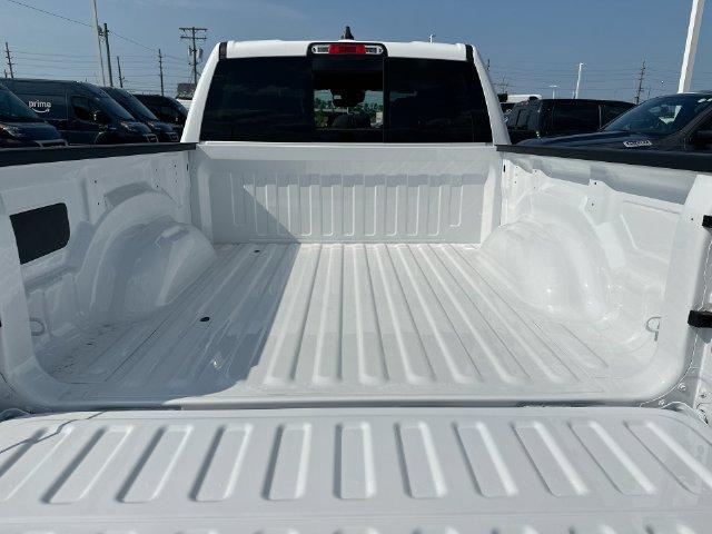 2026 RAM 1500 BIG HORN/LONE STAR — миниатюра 25