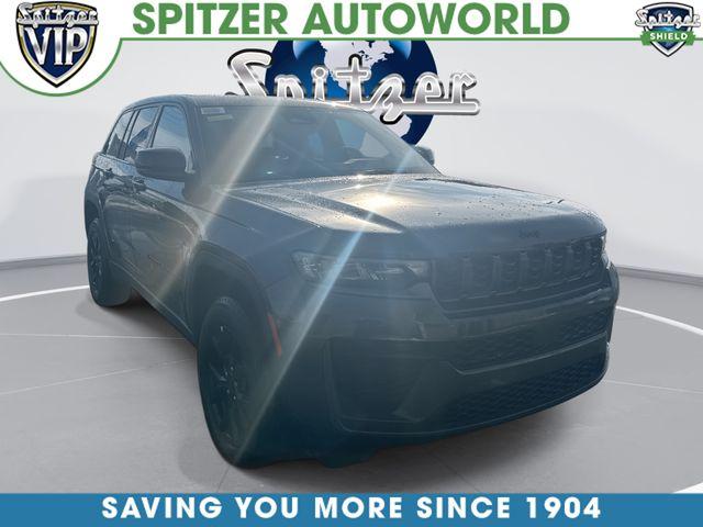 New 2026 Jeep Grand Cherokee Laredo