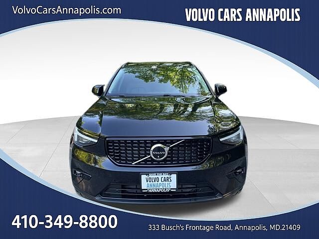 صورة 3 لـ 2026 Volvo XC40 B5 PLUS