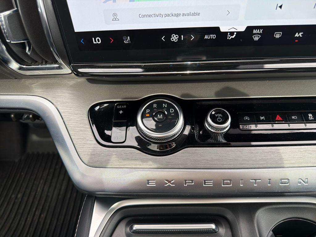 2025 FORD EXPEDITION PLATINUM — миниатюра 30