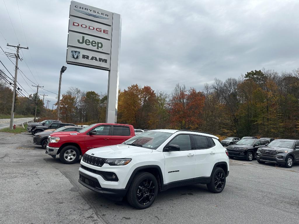 New 2026 Jeep Compass Latitude