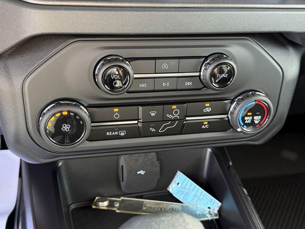 2026 FORD BRONCO BASE 缩略图 19