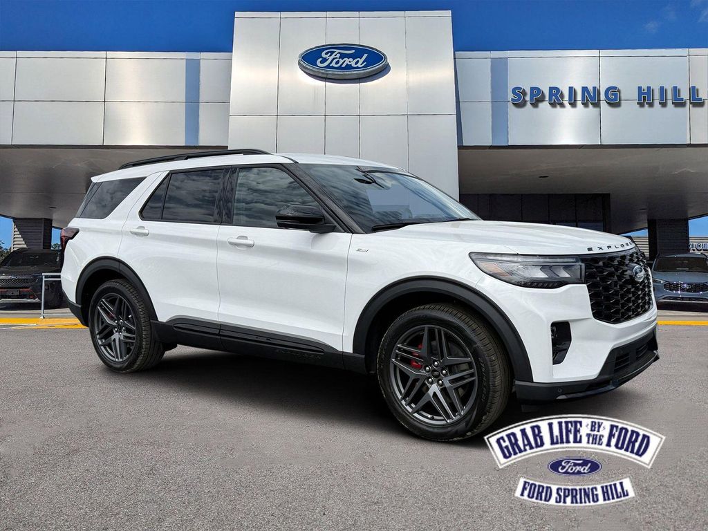 New 2026 Ford Explorer ST-Line