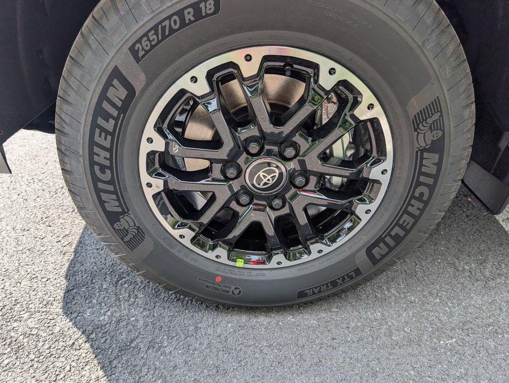 صورة مصغرة 27 لـ 2026 Toyota TUNDRA SR5