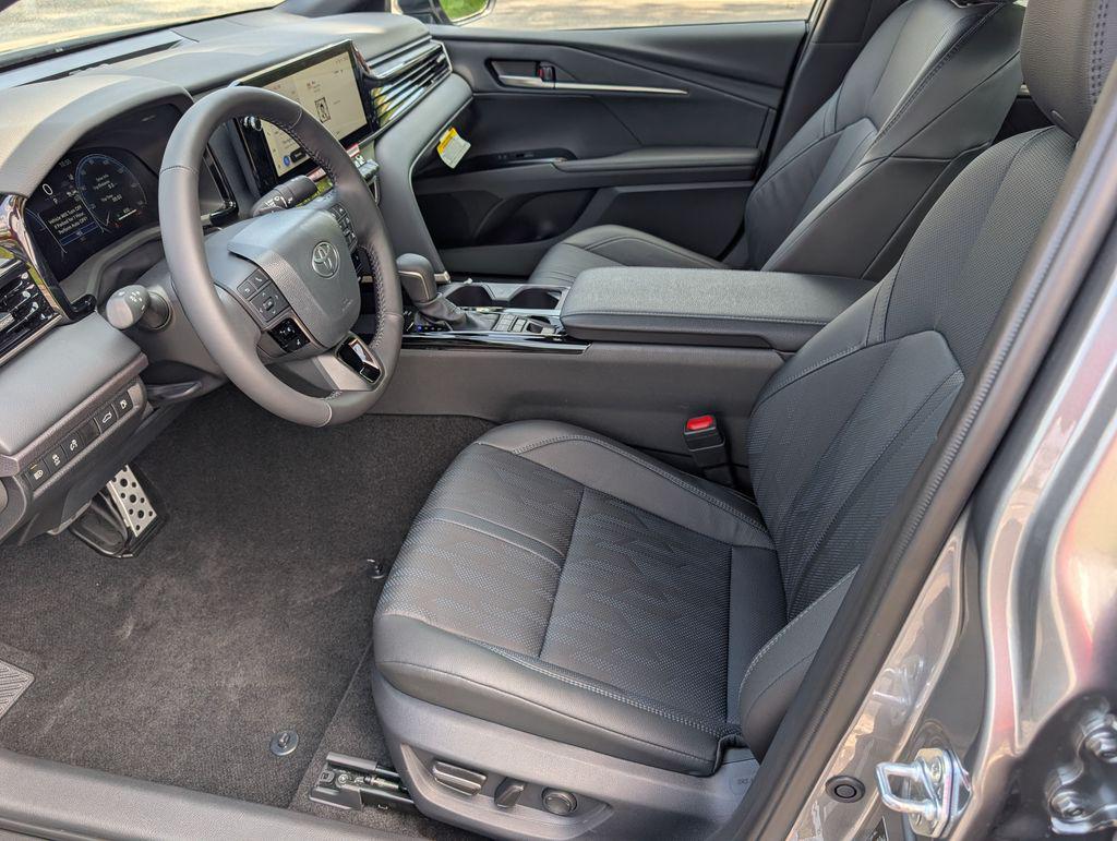TOYOTA CAMRY - 9