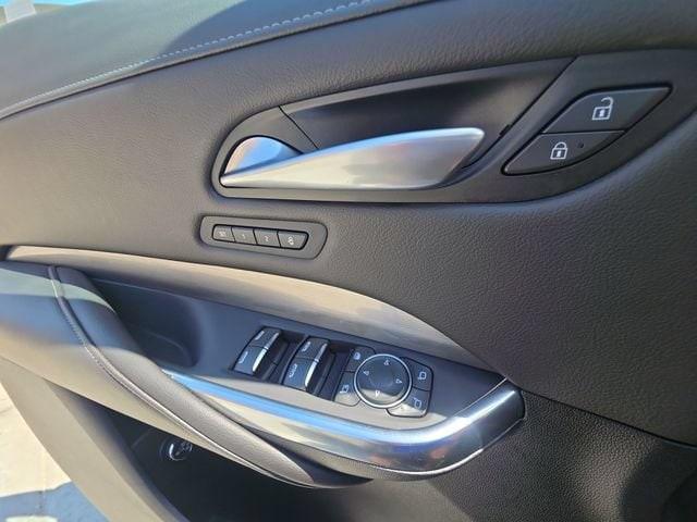 صورة مصغرة 23 لـ 2025 Cadillac XT4 PREMIUM LUXURY