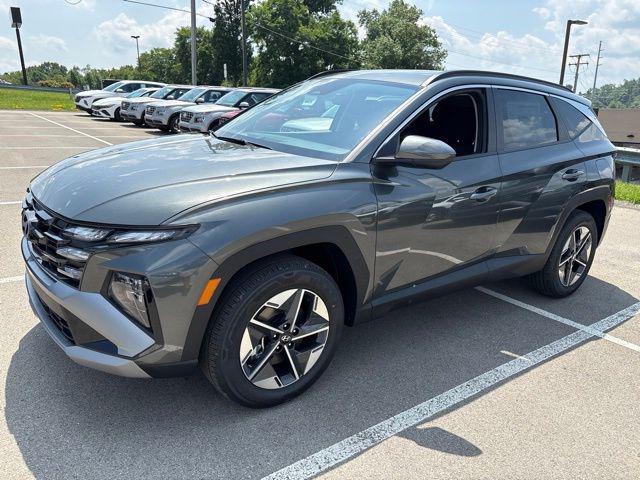 New 2026 Hyundai TUCSON Hybrid SEL
