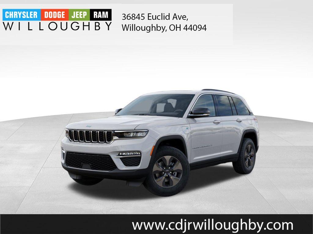 New 2025 Jeep Grand Cherokee 4xe Base