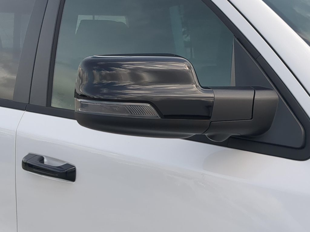 صورة 10 لـ 2026 RAM 1500 LARAMIE