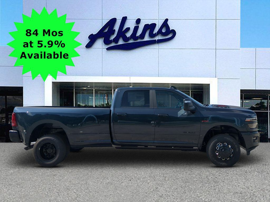 New 2026 RAM 3500 Laramie Crew Cab 4x4 8' Box