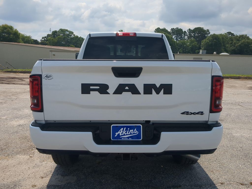 2026 RAM 2500 BLACK EXPRESS CREW CAB 4X4 6'4' BOX — фото 5