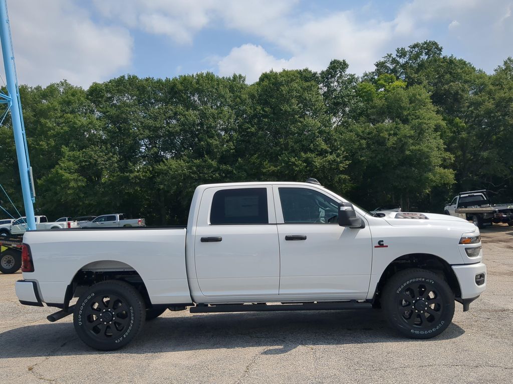 New 2026 RAM 2500 Black Express Crew Cab 4x4 6'4' Box