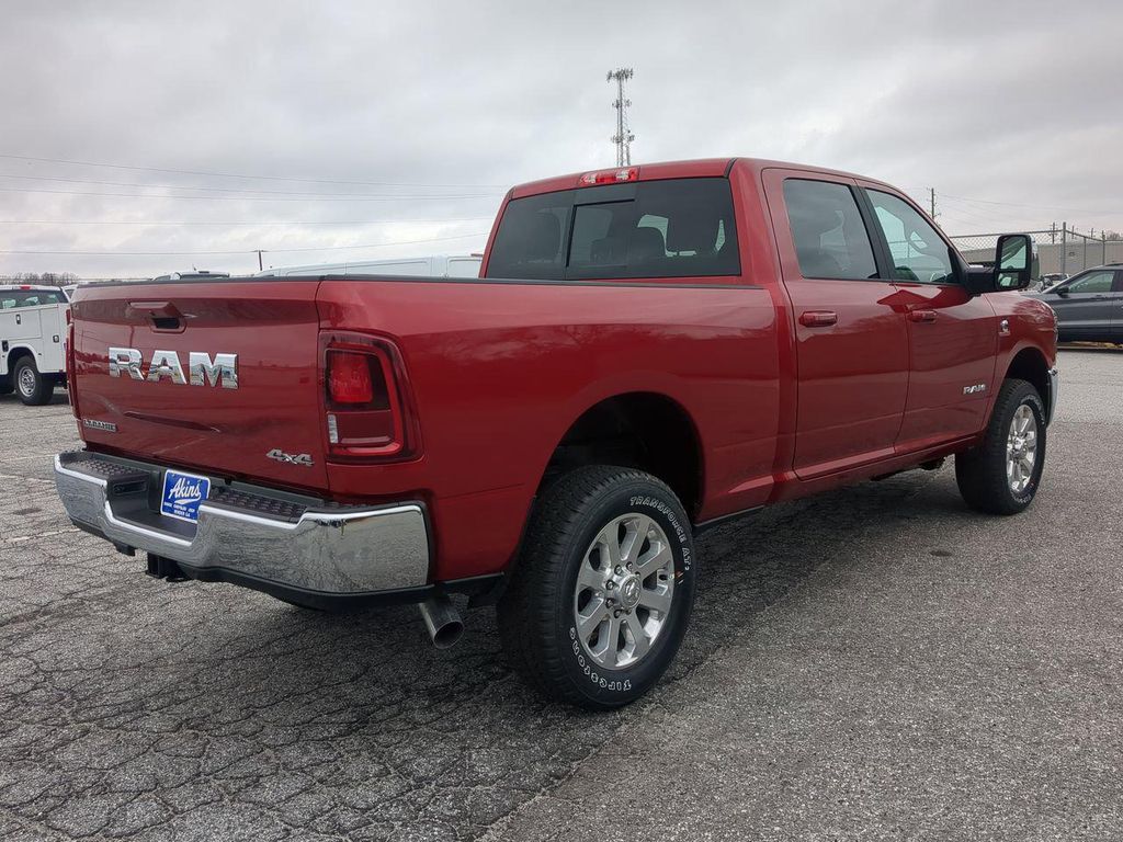 صورة 4 لـ 2026 RAM 2500 LARAMIE CREW CAB 4X4 6'4' BOX