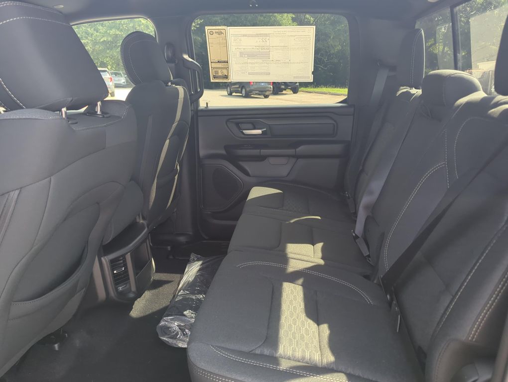 2026 RAM 1500 EXPRESS 缩略图 13