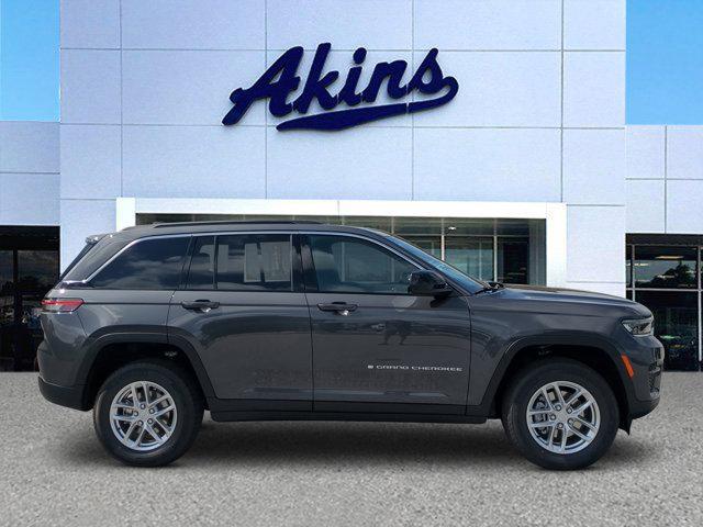 New 2026 Jeep Grand Cherokee Altitude