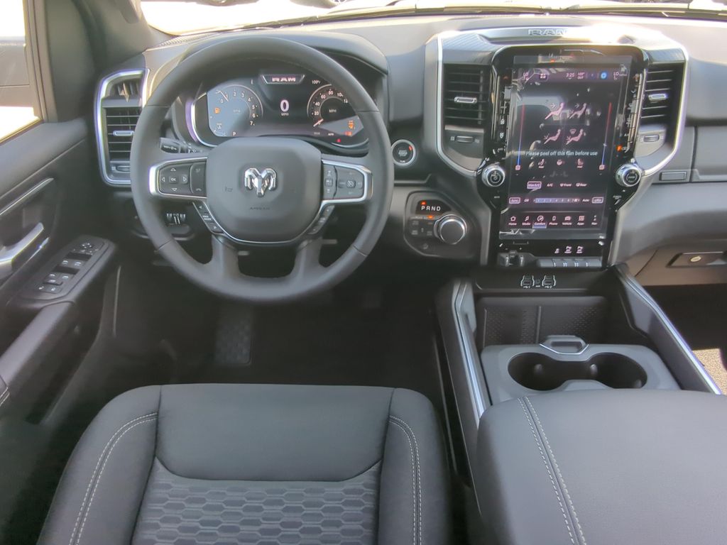 2026 RAM 1500 BIG HORN/LONE STAR — миниатюра 14