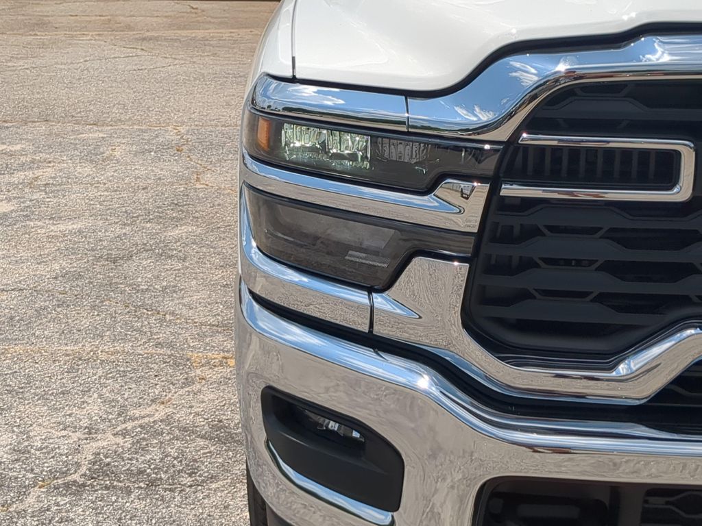 2026 RAM 2500 TRADESMAN CREW CAB 4X2 8' BOX — фото 8