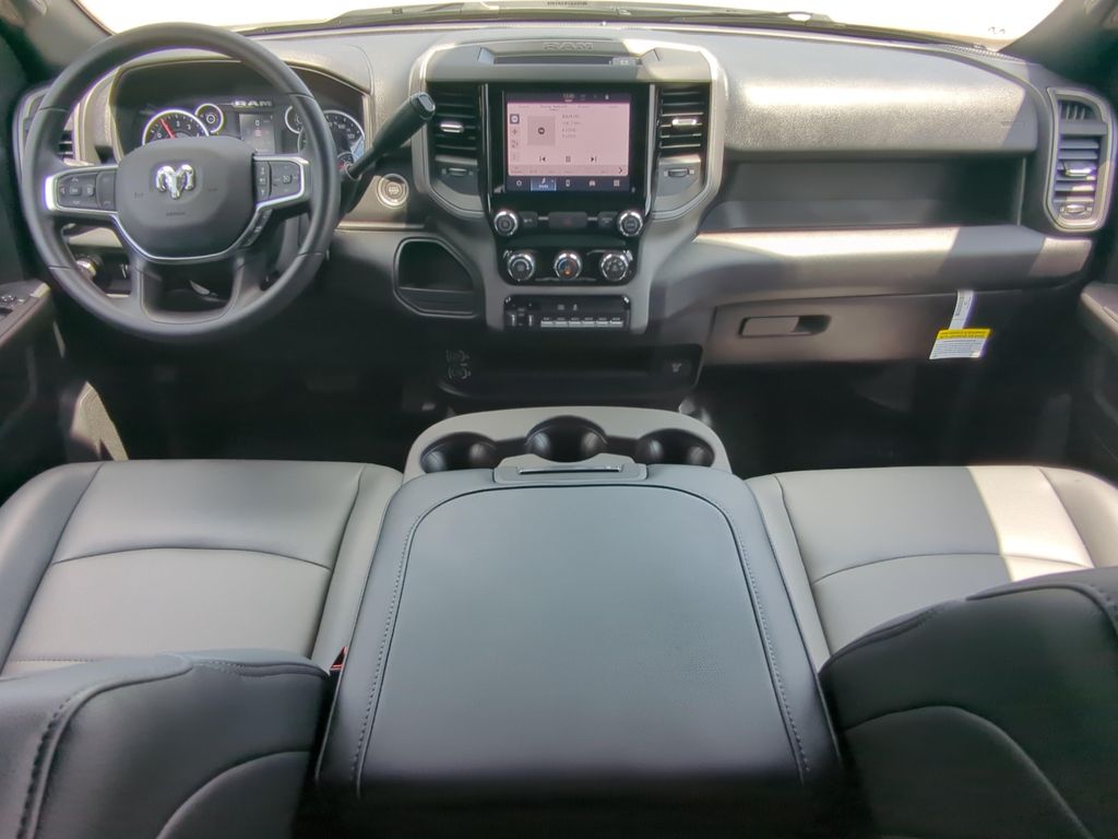 2026 RAM 2500 TRADESMAN CREW CAB 4X2 8' BOX 缩略图 13