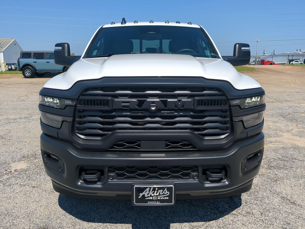 صورة 7 لـ 2026 RAM 2500 TRADESMAN CREW CAB 4X4 6'4' BOX