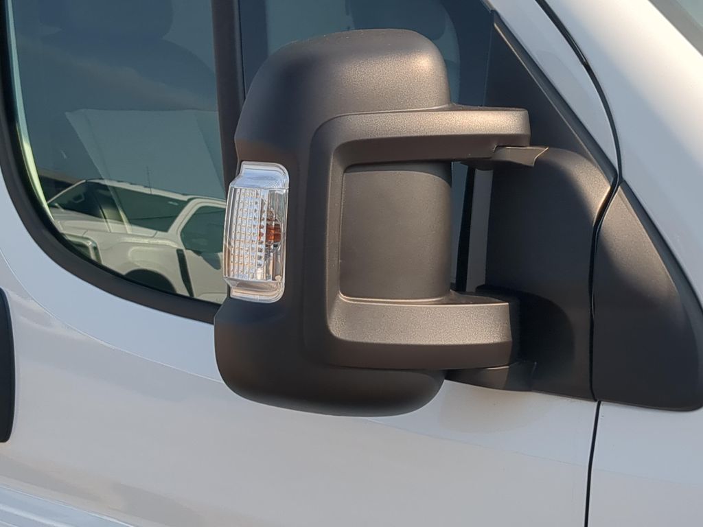 صورة 10 لـ 2026 RAM PROMASTER 1500 LOW ROOF