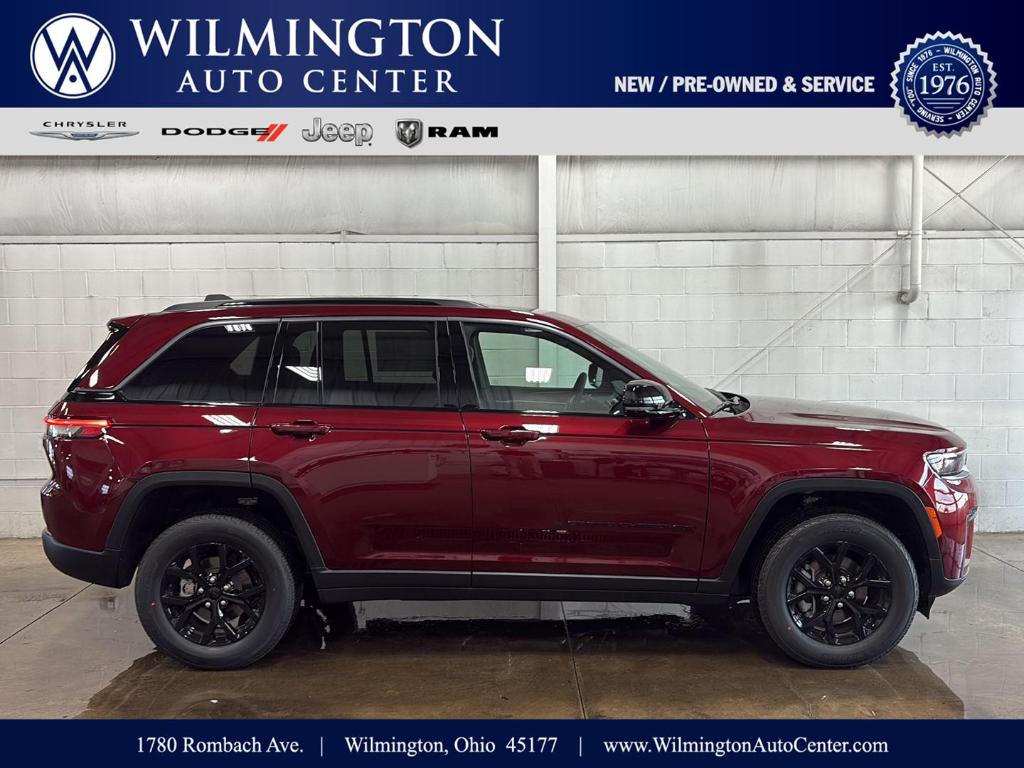 New 2026 Jeep Grand Cherokee Laredo