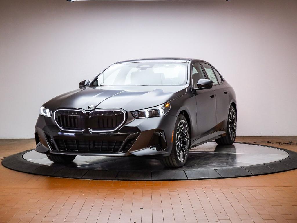 New 2026 BMW 530 i