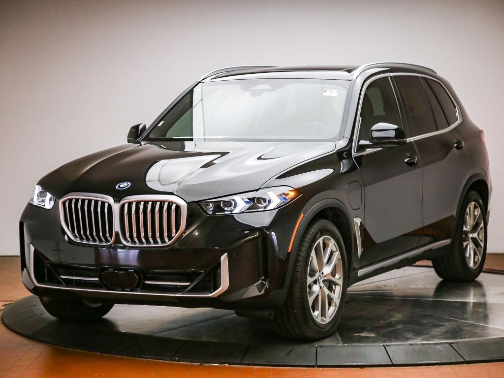 New 2026 BMW X5 PHEV xDrive50e
