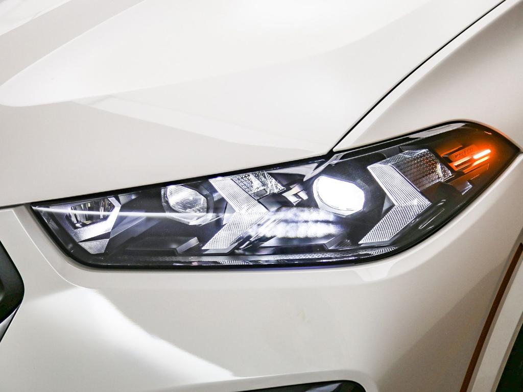 صورة 8 لـ 2026 BMW X5 M COMPETITION