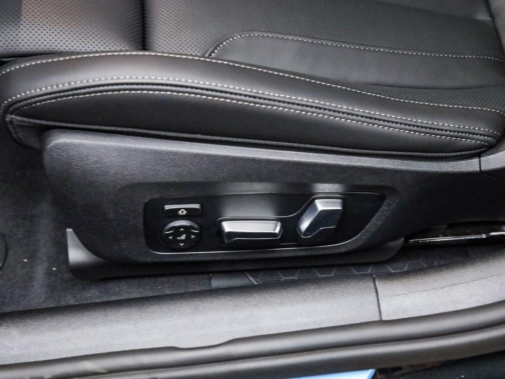 صورة مصغرة 25 لـ 2026 BMW M850 GRAN COUPE I XDRIVE