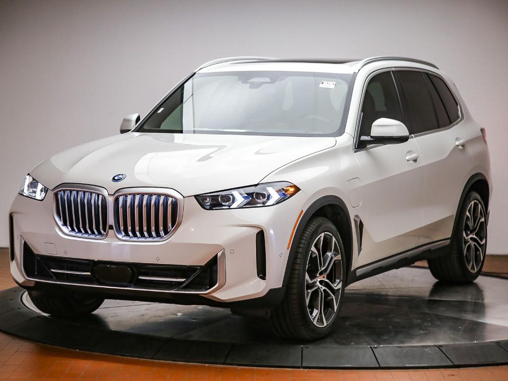 New 2026 BMW X5 PHEV xDrive50e