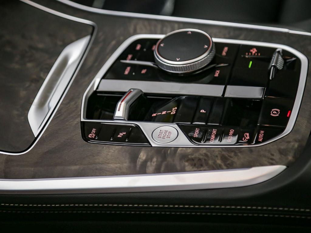 صورة مصغرة 21 لـ 2026 BMW X5 XDRIVE40I