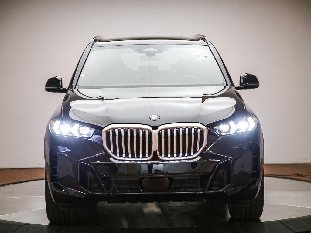 صورة 7 لـ 2026 BMW X5 SDRIVE40I