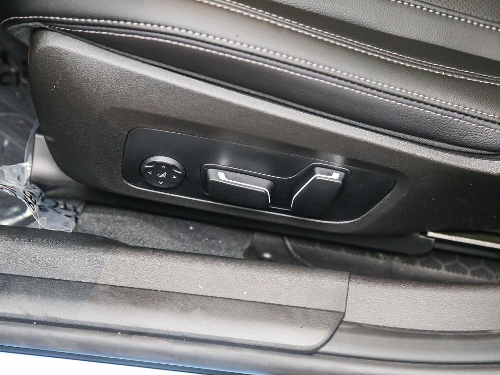 صورة مصغرة 22 لـ 2026 BMW 330 I NA