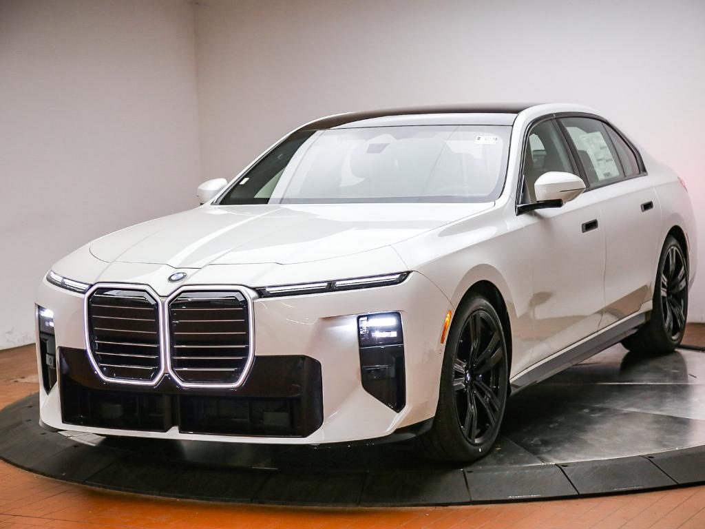 New 2027 BMW 740 i xDrive