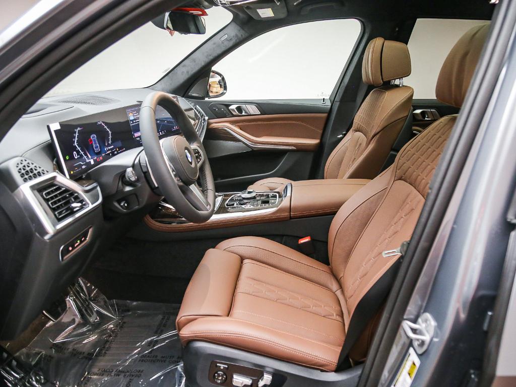 صورة مصغرة 19 لـ 2027 BMW X7 XDRIVE40I