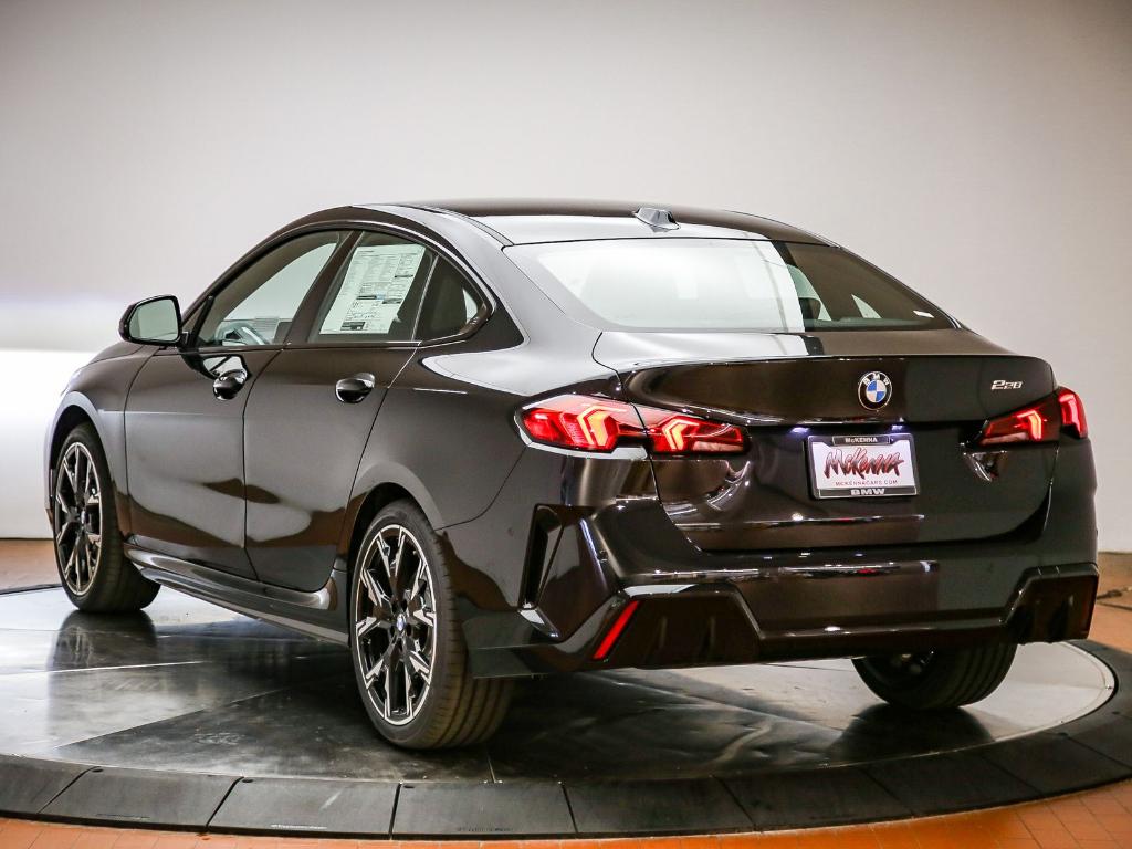 2026 BMW 228 GRAN COUPE BASE 照片 2