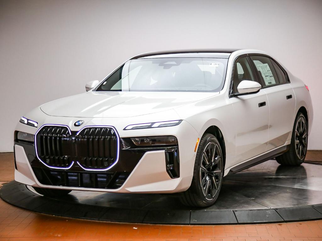 New 2026 BMW 740 i