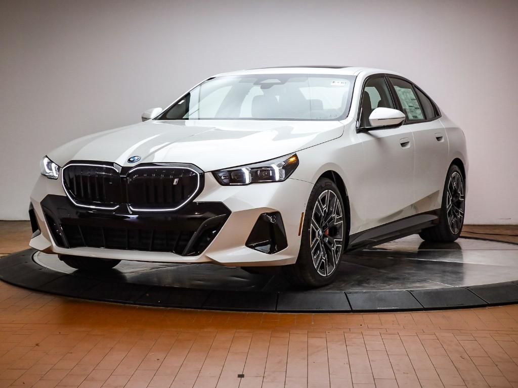 New 2026 BMW i5 eDrive40