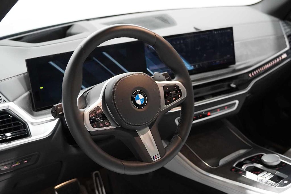 صورة 10 لـ 2026 BMW X5 XDRIVE40I