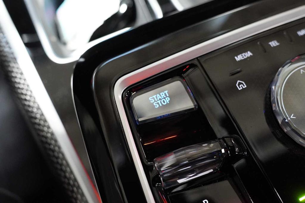 صورة مصغرة 19 لـ 2024 BMW I7 EDRIVE50