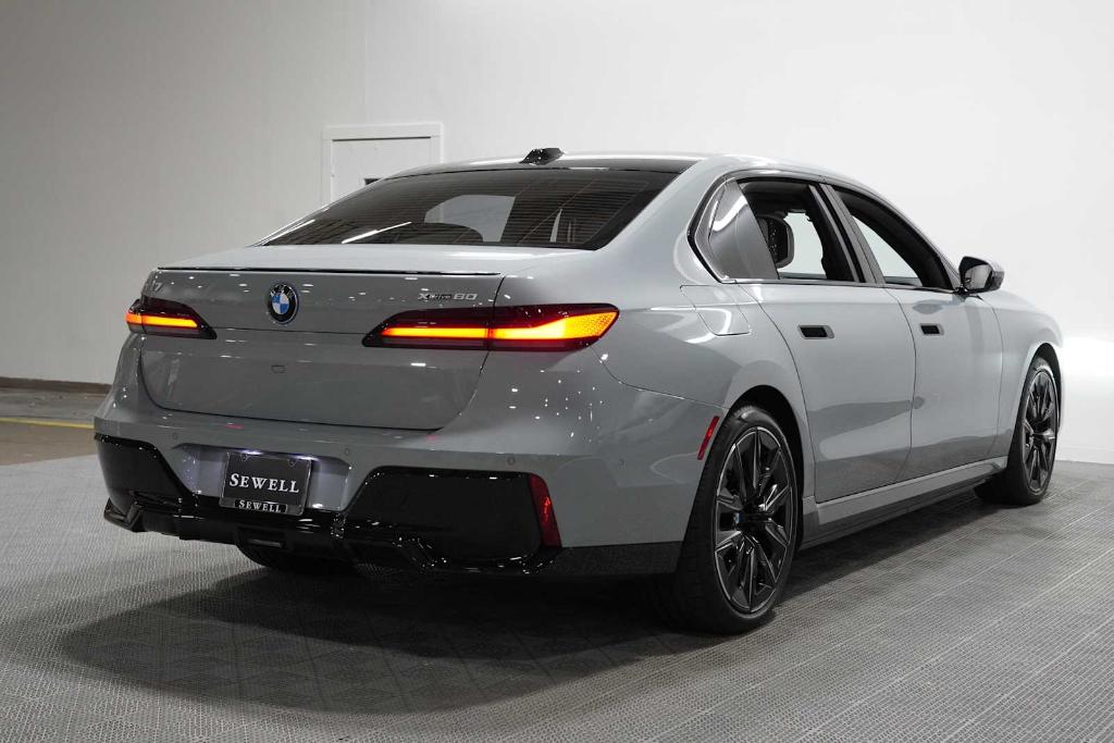 صورة 3 لـ 2023 BMW I7 XDRIVE60