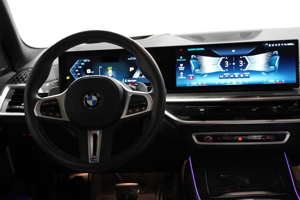 2025 BMW X5 M60I — миниатюра 24
