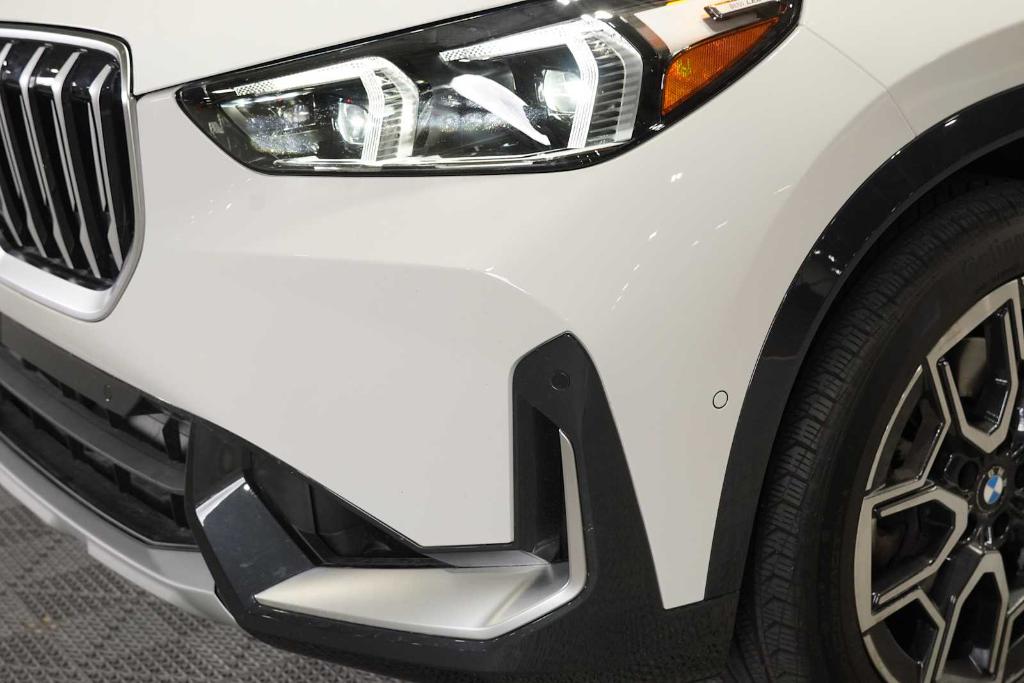 BMW X1 XDRIVE28I - 7