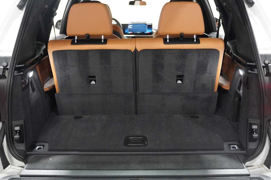 2025 BMW X7 XDRIVE40I — миниатюра 24
