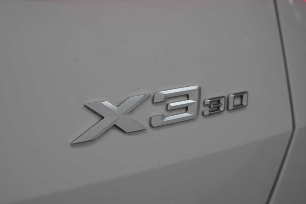 صورة 9 لـ 2026 BMW X3 30 XDRIVE